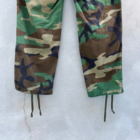 80s Military Woodland Camouflage Cargo Pants - Picture 6 of 9